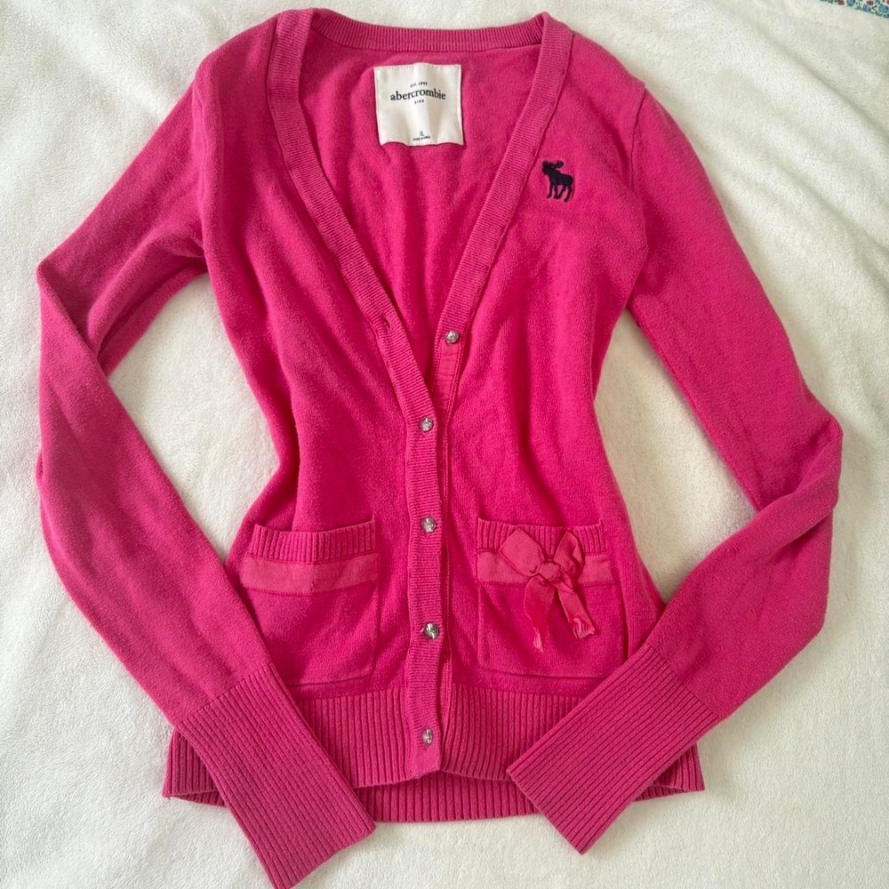 Pink Abercrombie & Fitch cardigan sweater with bows